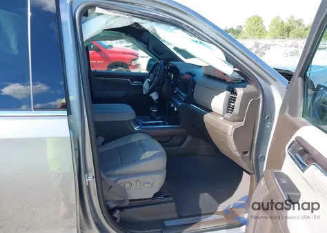 2024 GMC Sierra 1500 4Wd Short Box Slt z USA, uszkodzony, nr VIN 3GTUUDED2RG126863